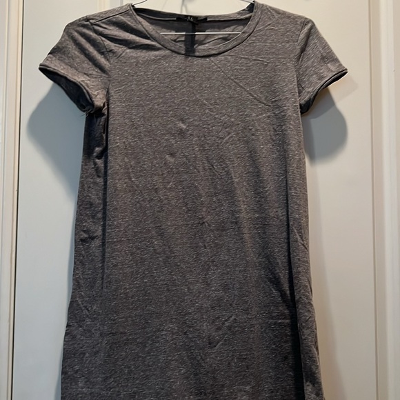 Forever 21 blouse, excellent condition, size small - Picture 2 of 5